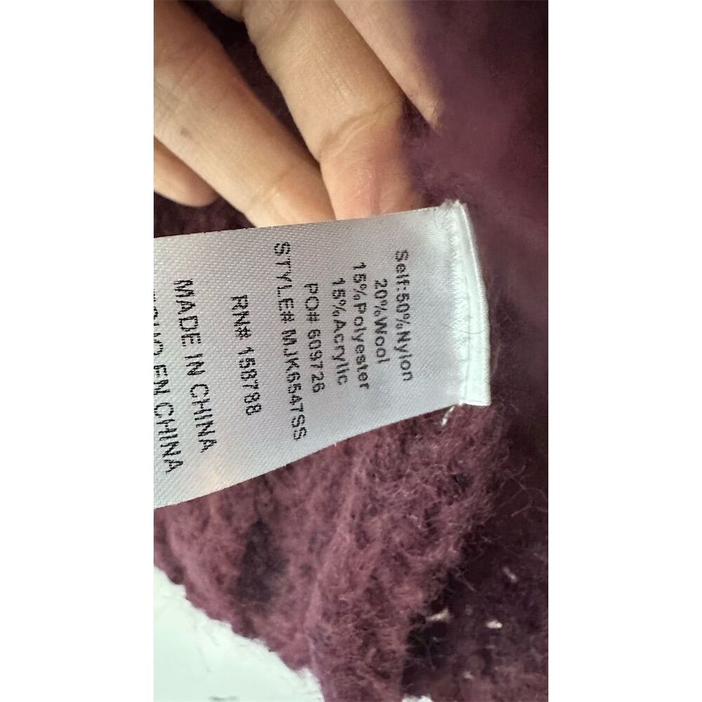 Mable NWT p2p23  Burgundy Chunky Knit Cardigan Gold Buttons Size l - Picture 4 of 5